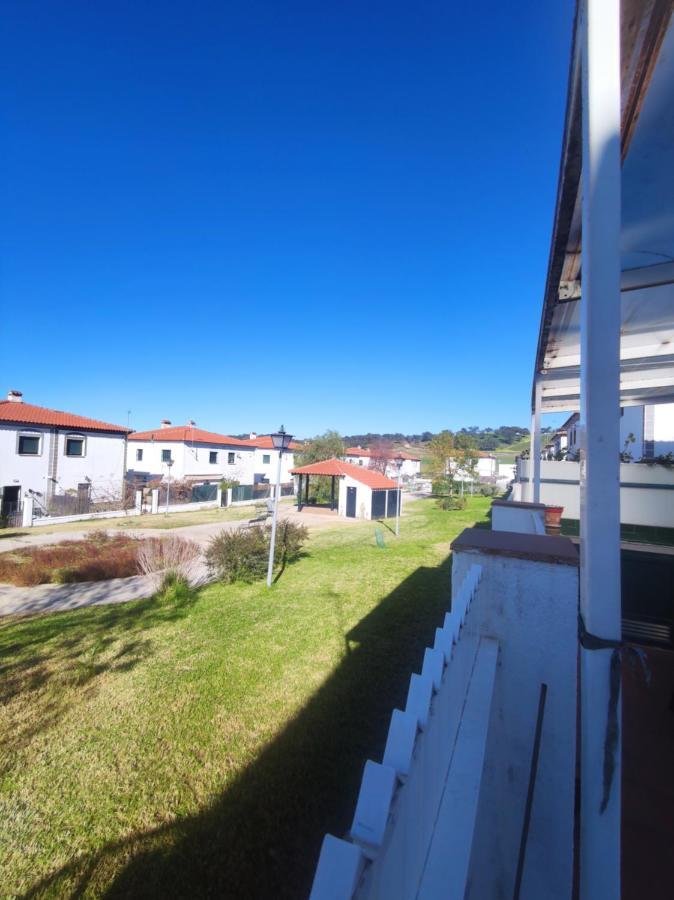 La Jara , Chalet Pareado El Real de la Jara Zewnętrze zdjęcie